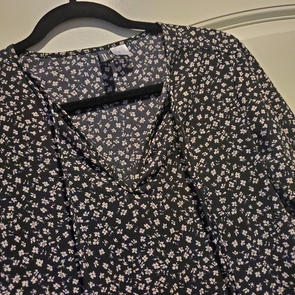 Floral Comfy Dress - Picture 3 of 3